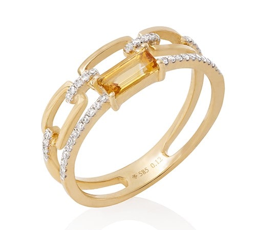 An airy gold ring resembling a chain with diamond pave accents